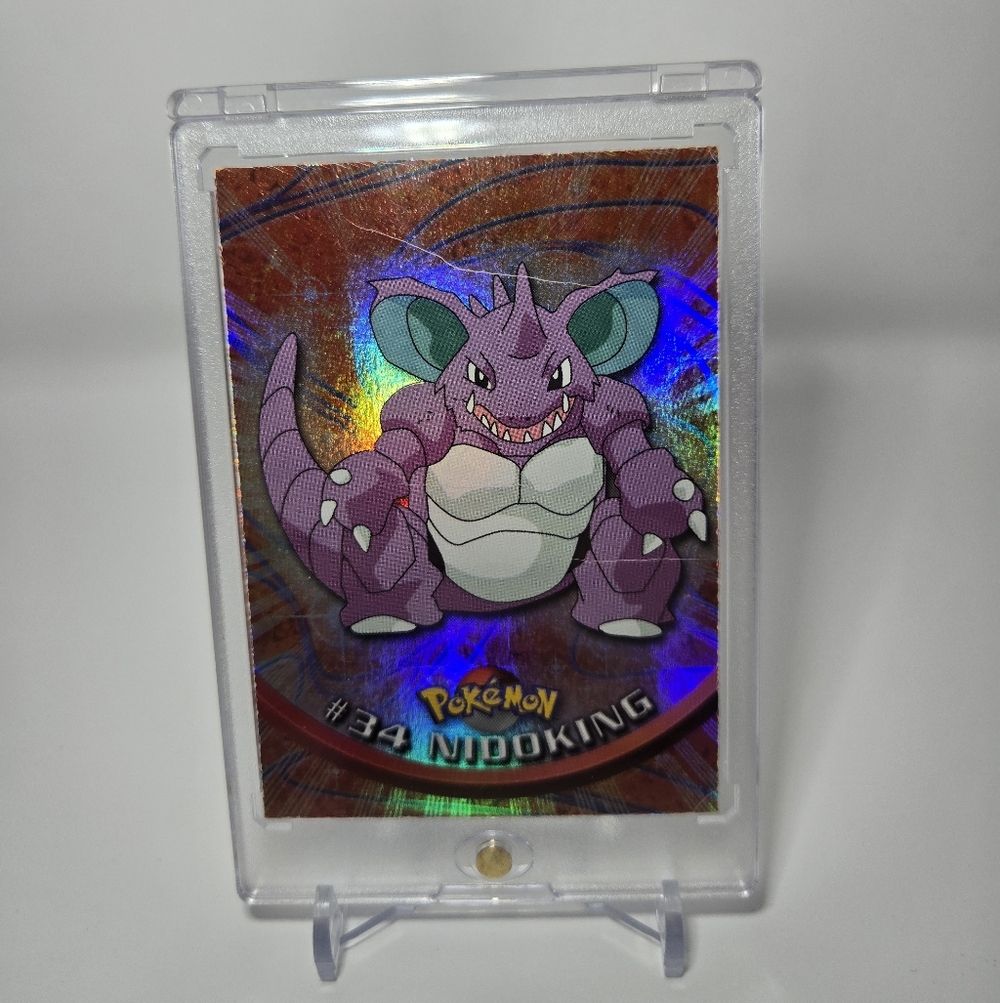 👑 Listing: Nidoking – Topps Pokémon Card #34 | Vintage Poison-Type | 1999 |